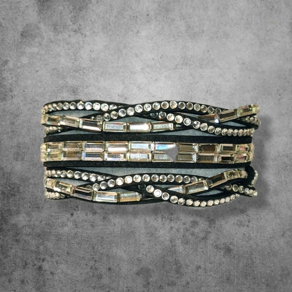 Source Unknown Jewelry - Black & Silver Metallic Crystal Wrap Bracelet - Adjustable Size - 3 Strands NEW